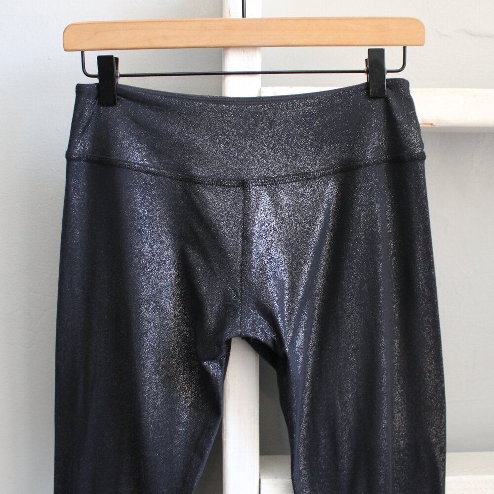 Beyond Yoga Shimmer Essential Black Foil Leggings Size Medium - Picture 5 of 11